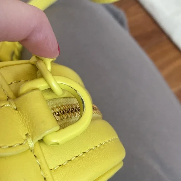 Tory Burch Yellow Quilted Crossbody Bag - Picture 8 of 11